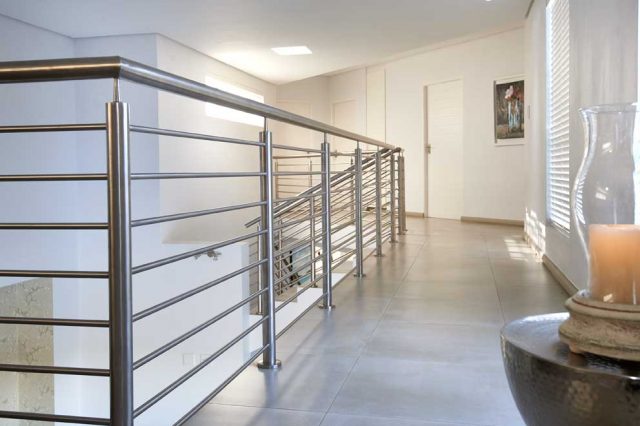 The Best Ways to Keep Your Stainless Steel Balustrades in “Day One” Condition