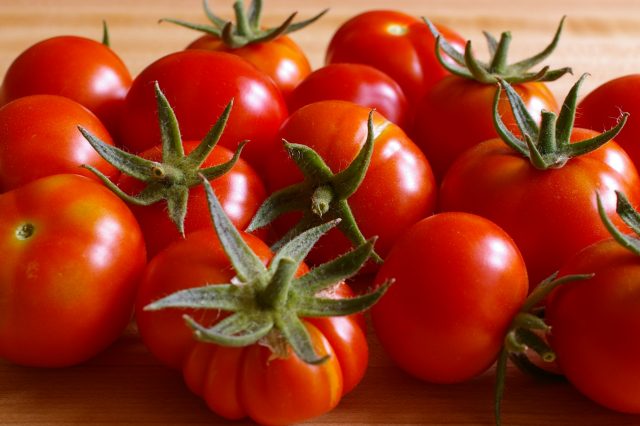 Steps to Follow to Grow Juicy Ripe Tomatoes