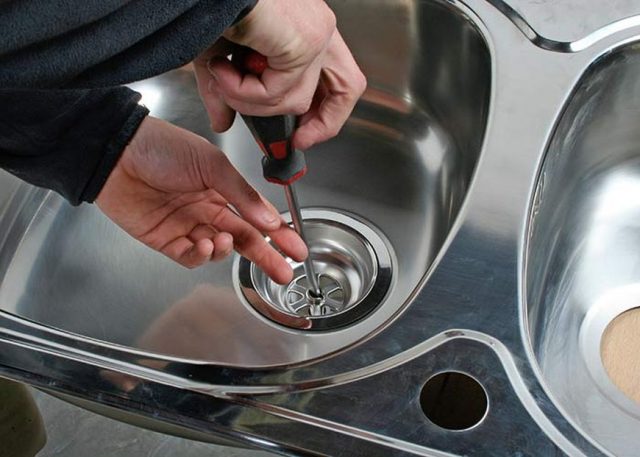 Benefits of Getting Drain Cleaning Services Regularly