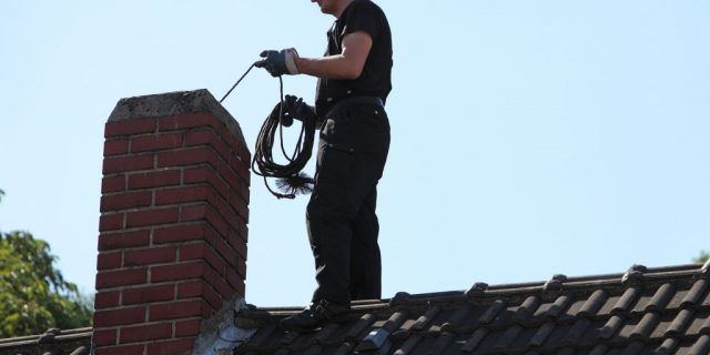 The Differences Between a Chimney Sweep And Inspection